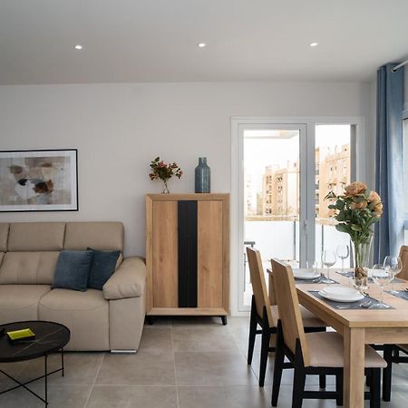 Apartamento AAC Málaga - Con luz propia, amplio y nuevo! Habitación foto