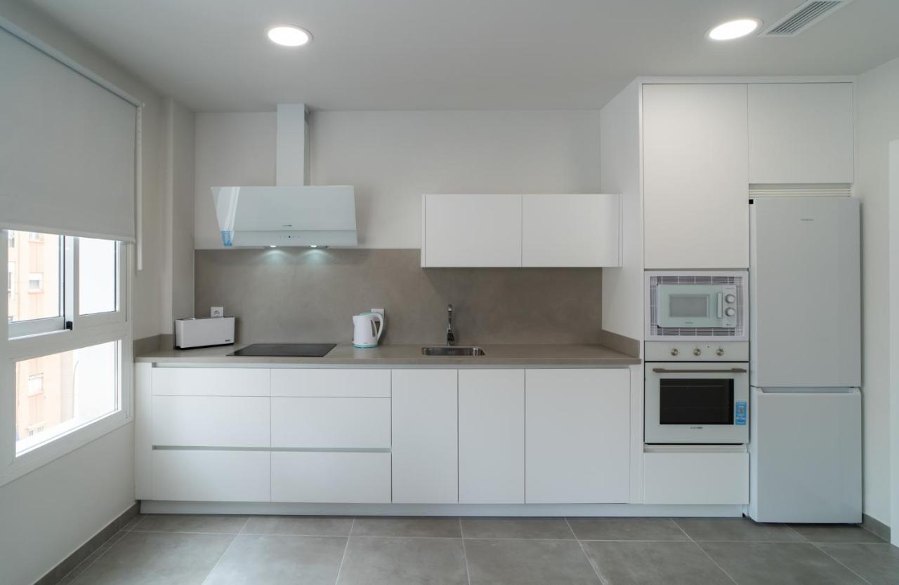 Apartamento AAC Málaga - Con luz propia, amplio y nuevo! Exterior foto