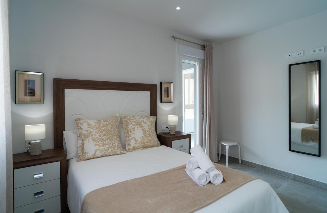 Apartamento AAC Málaga - Con luz propia, amplio y nuevo! Exterior foto