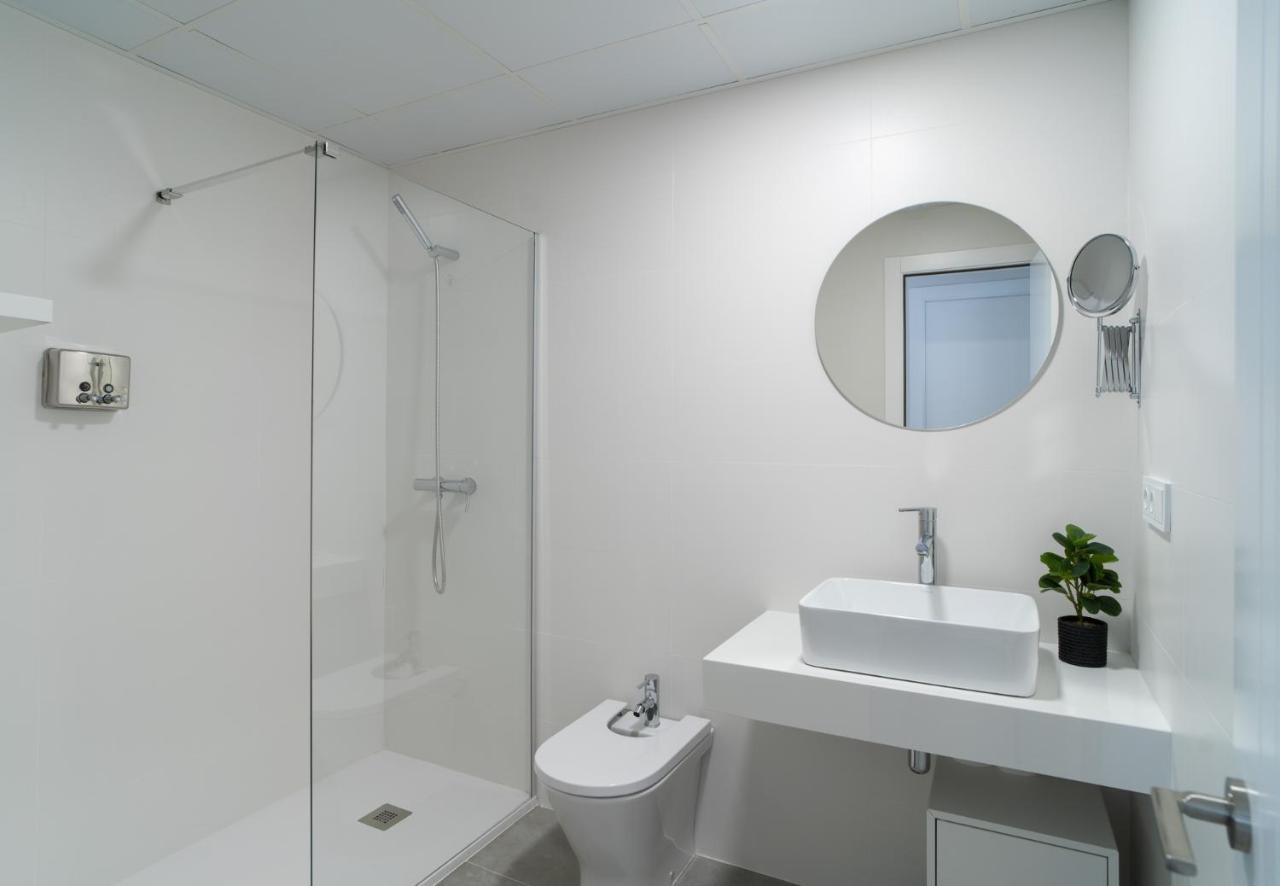 Apartamento AAC Málaga - Con luz propia, amplio y nuevo! Exterior foto